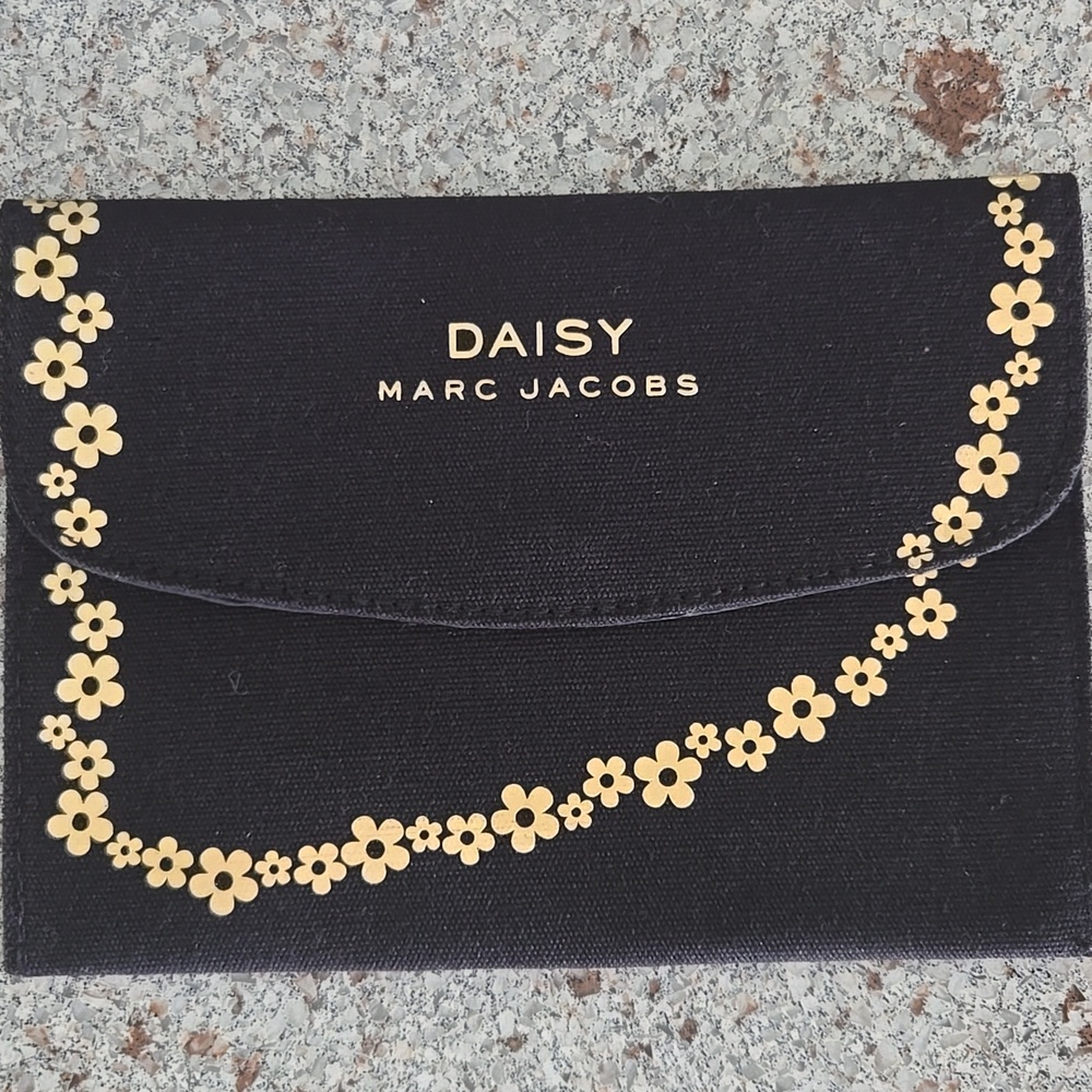 Marc Jacobs Daisy Black and Gold Pouch